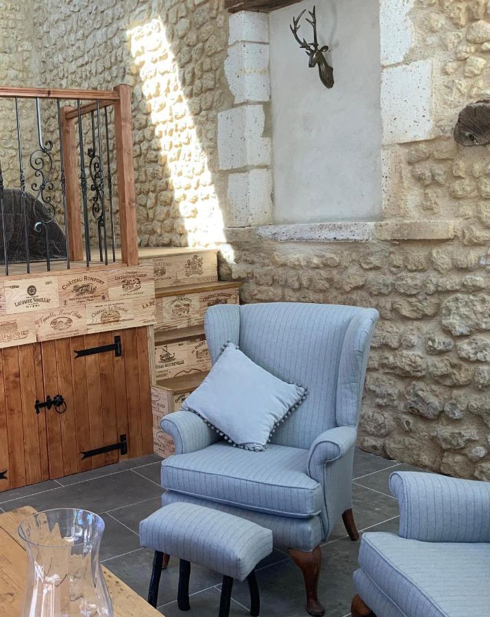 Les Ombrieres Bed & Breakfast Porcheresse Exterior foto