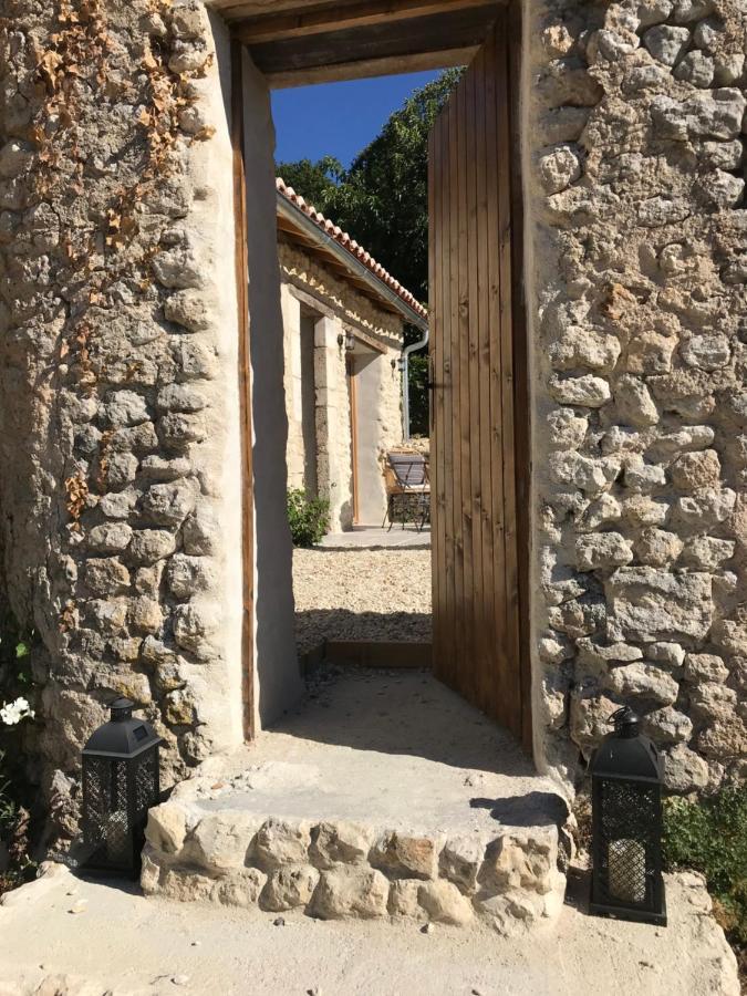 Les Ombrieres Bed & Breakfast Porcheresse Exterior foto